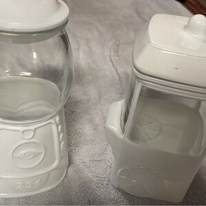 Small food container